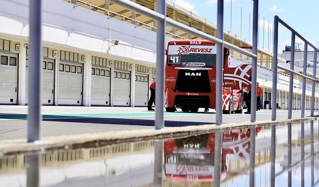 而锋线的迈 而锋线的迈